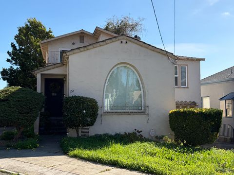Photo of 22 Saint Francis Drive, Vallejo, CA 94590 (MLS # 326012082)