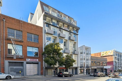 Featured picture for the property 425038931