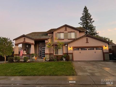 Photo of 755 Wiegand Way, Dixon, CA 95620 (MLS # 325100066)