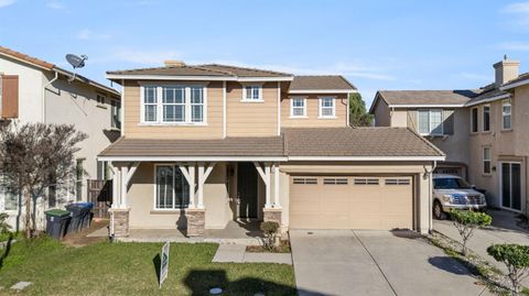 Photo of 5018 Brown Lane, Fairfield, CA 94533 (MLS # 326002151)