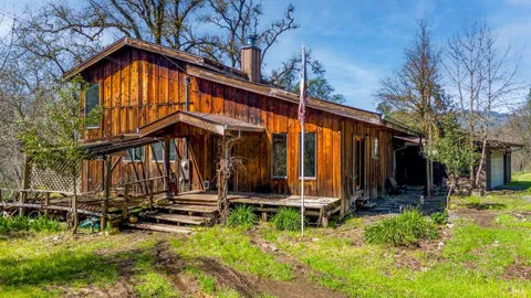 8810 East Road, Redwood Valley, CA 95470 - MLS#: 325018364