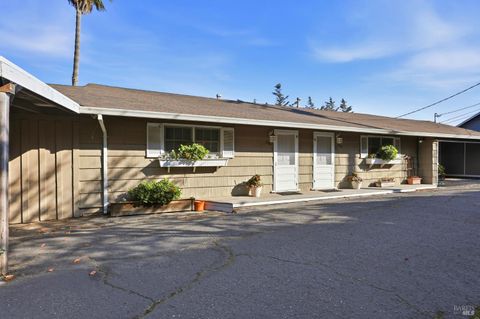 Photo of 834 Meadowsweet Drive, Corte Madera, CA 94925 (MLS # 325097807)