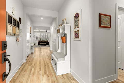 Featured picture for the property 325043428