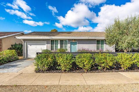 Photo of 217 S Coombs Street, Napa, CA 94559 (MLS # 325101697)