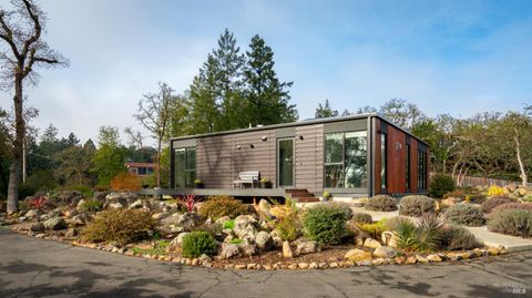 Photo of 2789 Bardy Road, Santa Rosa, CA 95404 (MLS # 326016312)