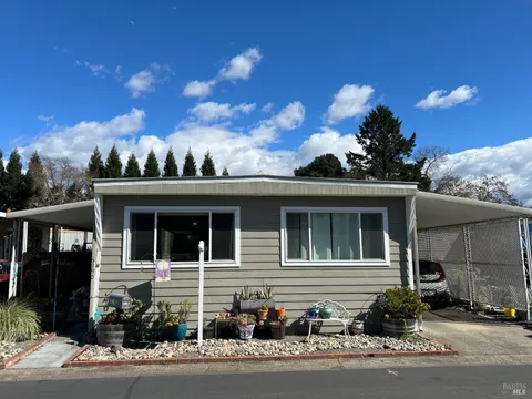 5190 Gayle Drive, Santa Rosa, CA 95403 - MLS#: 325017362