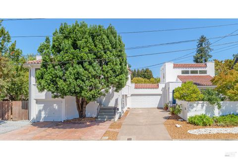 Photo of 7 Belmont Avenue, Fairfax, CA 94930 (MLS # 325078246)