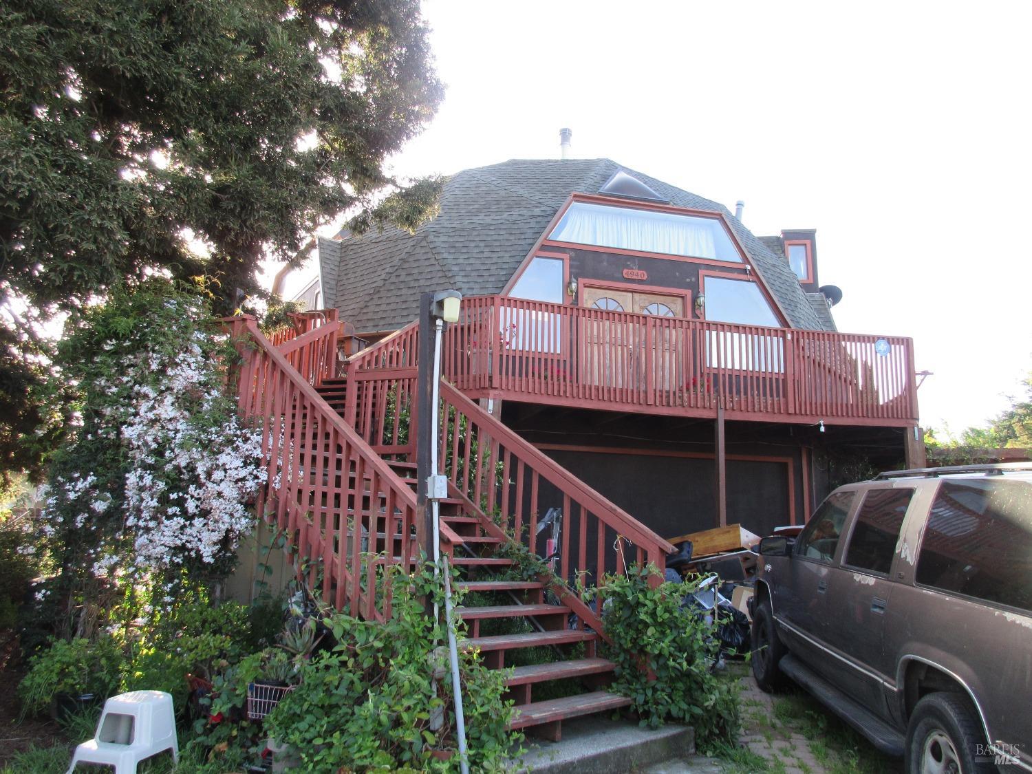 Listing image 1