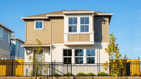 Photo of 225 Octopus Street, Suisun City, CA 94585 (MLS # 325086240) Photo of 225 Octopus Street, Suisun City, CA 94585 (MLS # 325086240)