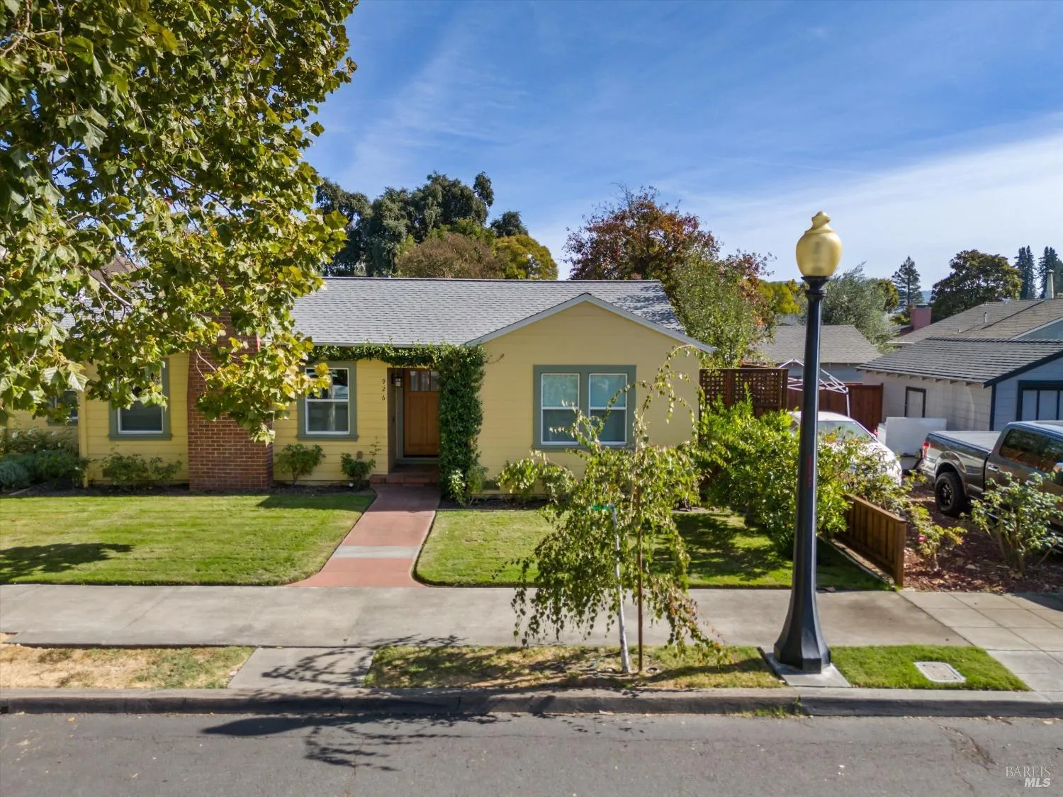 Napa, California 94559, United States, 2 Bedrooms Bedrooms, ,1 BathroomBathrooms,Residential,Contingent,33163