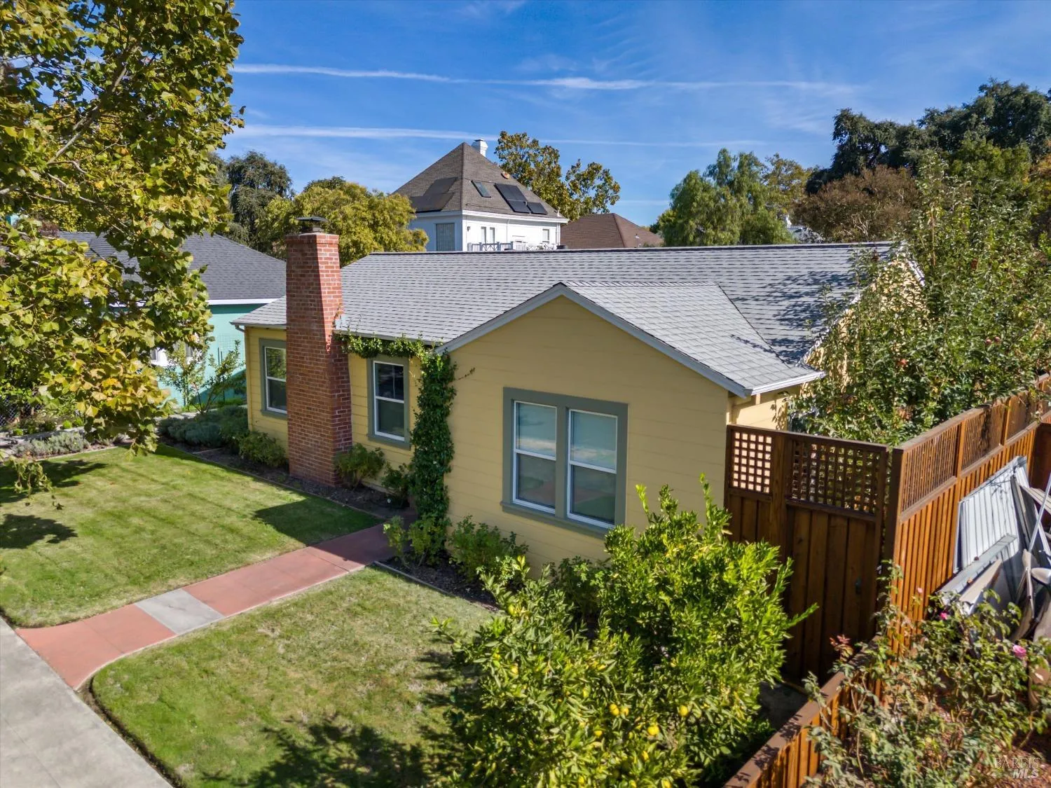 Napa, California 94559, United States, 2 Bedrooms Bedrooms, ,1 BathroomBathrooms,Residential,Contingent,33163