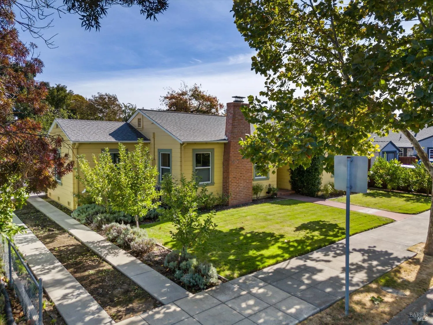 Napa, California 94559, United States, 2 Bedrooms Bedrooms, ,1 BathroomBathrooms,Residential,Contingent,33163