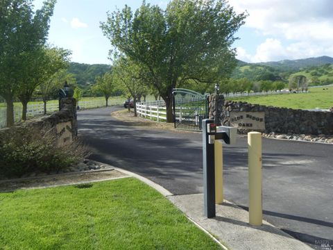 Photo of 3523 Blue Mountain Drive, Fairfield, CA 94534 (MLS # 325066394)