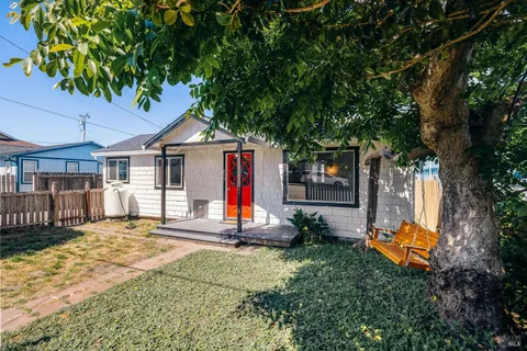 459 S Mcpherson Street, Fort Bragg, CA 95437 - MLS#: 324048189