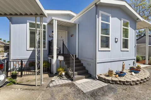 19 Ellie Drive, Santa Rosa, CA 95403 - MLS#: 325031611