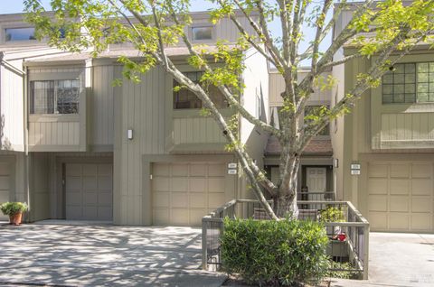 Photo of 230 Pelican Lane, Novato, CA 94949 (MLS # 326001532)