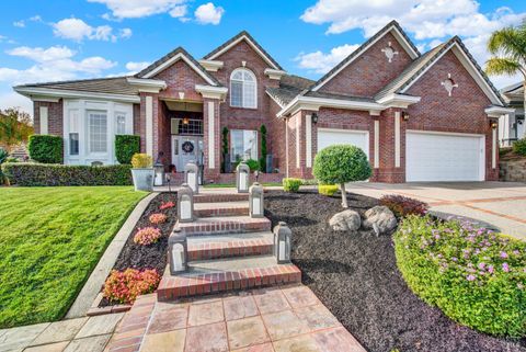 Photo of 3261 Congressional Circle, Fairfield, CA 94534 (MLS # 325094322)