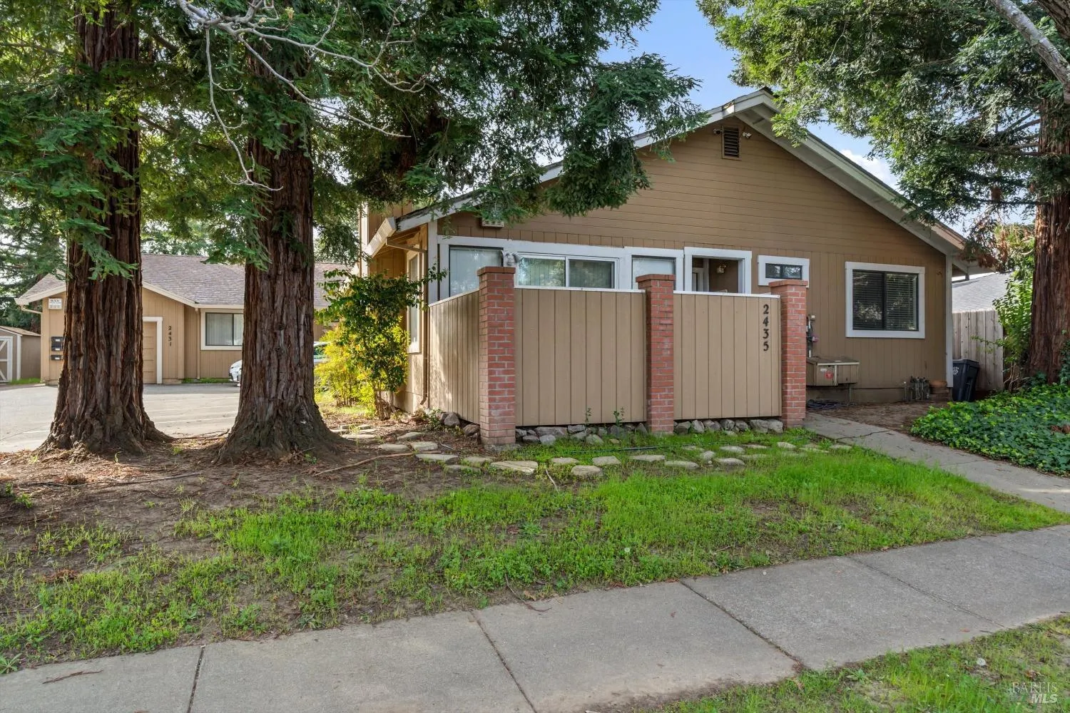 Napa, California 94558, United States, 6 Bedrooms Bedrooms, ,6 BathroomsBathrooms,Residential,Active,93940