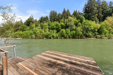 Photo of 15621 Riverside Drive, Guerneville, CA 95446 (MLS # 325029351)