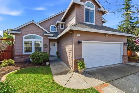 Photo of 2174 Longhorn Circle, Santa Rosa, CA 95401 (MLS # 326015615)