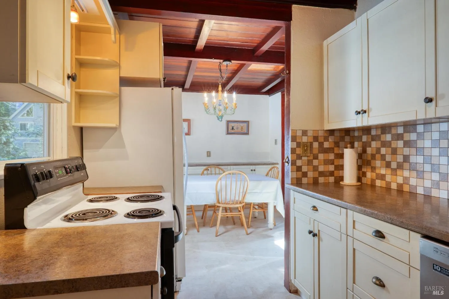 Guerneville, California 95446, United States, 1 Bedroom Bedrooms, ,1 BathroomBathrooms,Residential,Contingent,81780