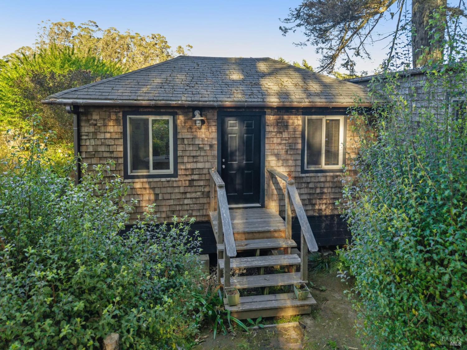 180 Maple Road