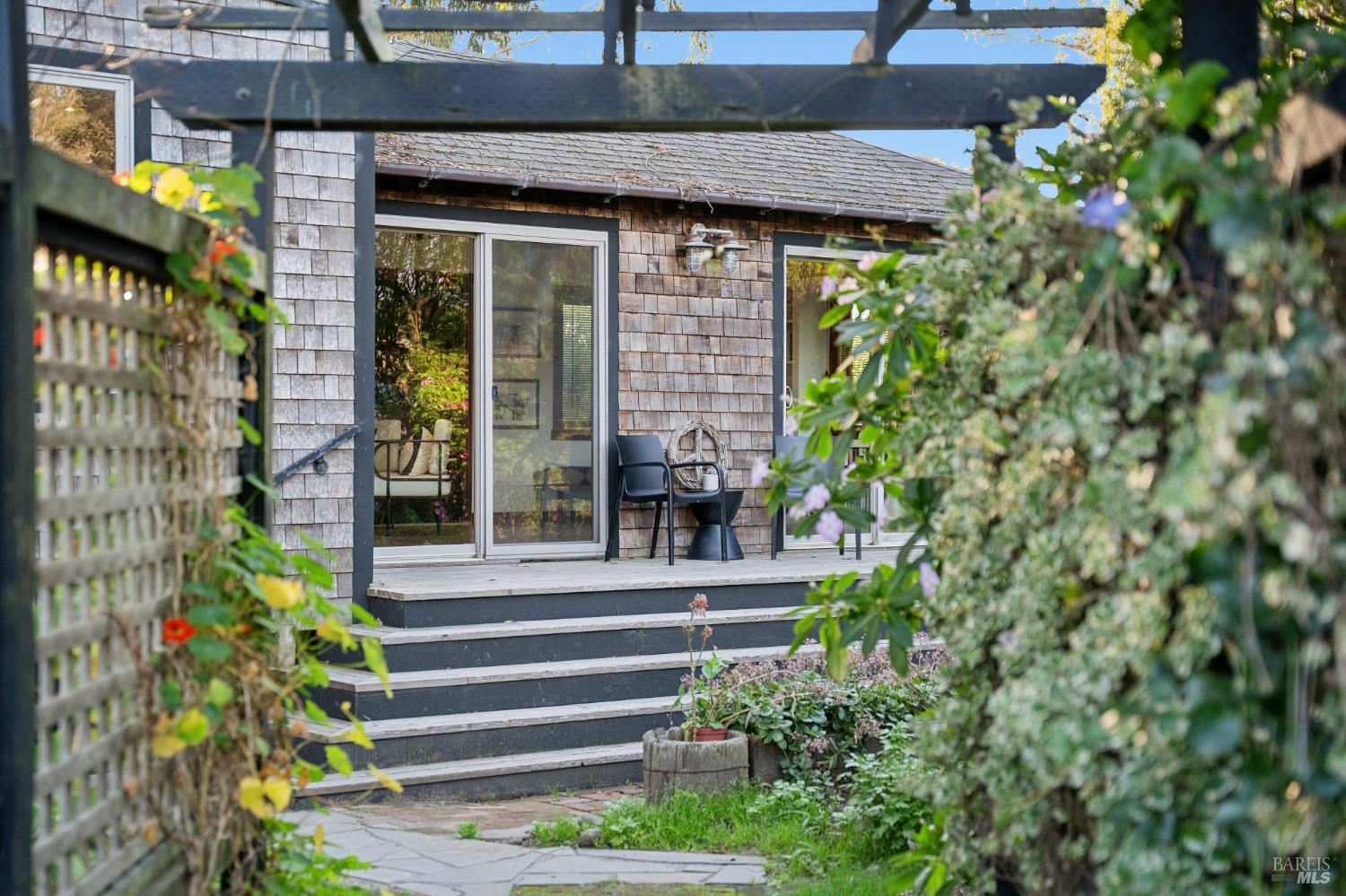 180 Maple Road