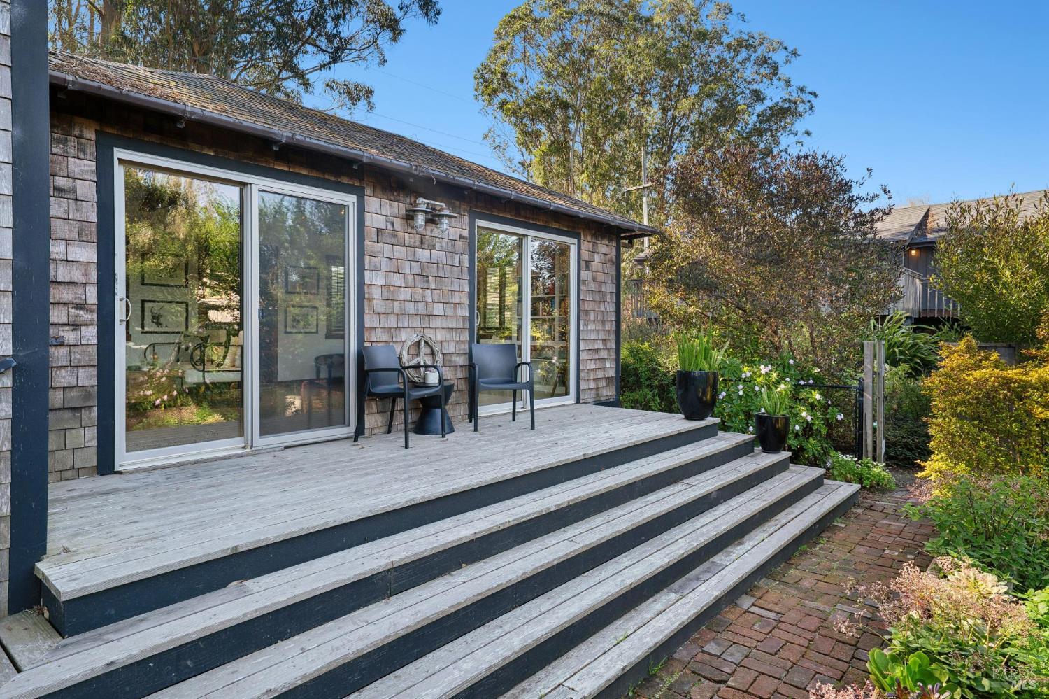 180 Maple Road