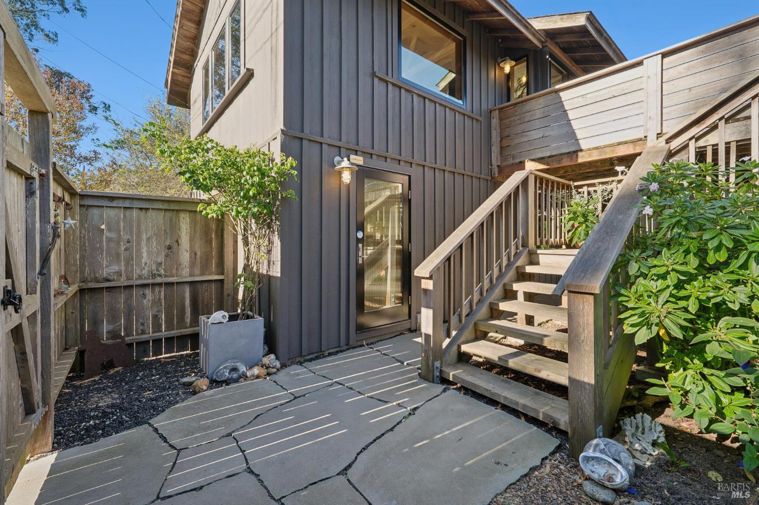 180 Maple Road