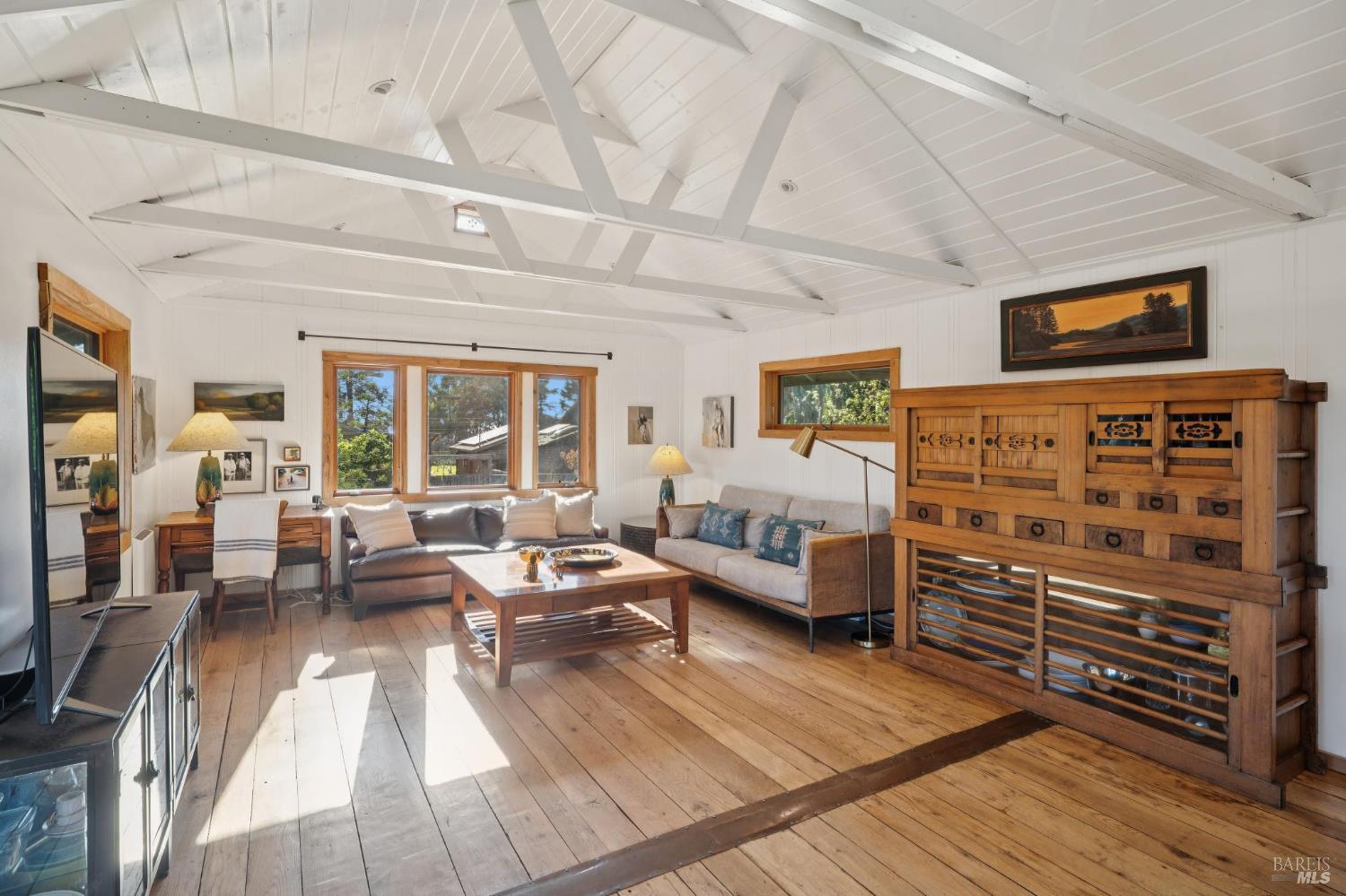 180 Maple Road