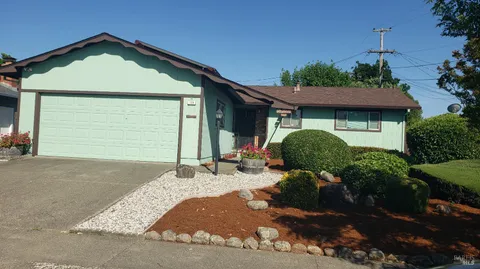 120 Heather Drive, Santa Rosa, CA 95401 - MLS#: 325047196