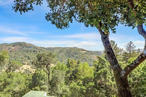 Photo of 77 Bosque Avenue, Fairfax, CA 94930 (MLS # 325078940)