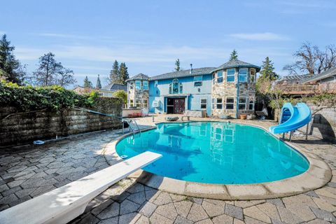 Photo of 1051 S Main Street, Willits, CA 95490 (MLS # 326018326)