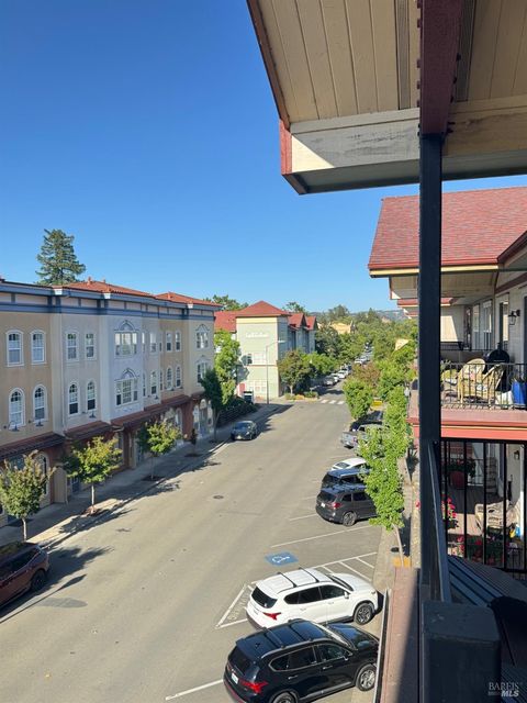 Photo of 202 Johnson Street, Windsor, CA 95492 (MLS # 326009693)