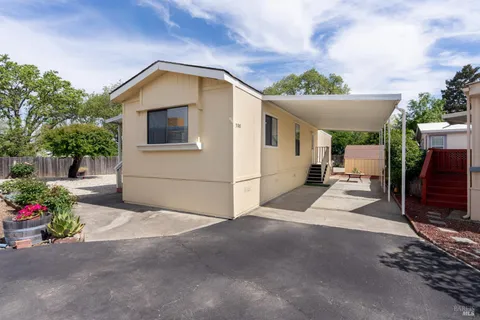 500 Colonial Park Drive, Santa Rosa, CA 95403 - MLS#: 325037462
