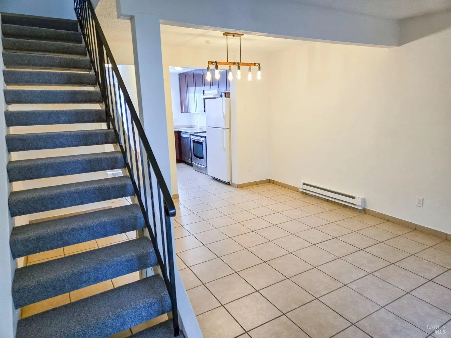 Rohnert Park, California 94928, United States, 8 Bedrooms Bedrooms, ,6 BathroomsBathrooms,Residential,Contingent,88962