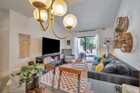 Featured picture for the property 323913233