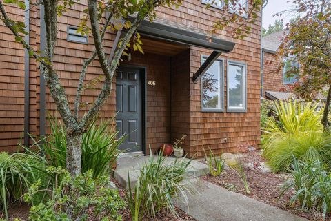 Photo of 406 Donahue Street, Sausalito, CA 94965 (MLS # 325079523)
