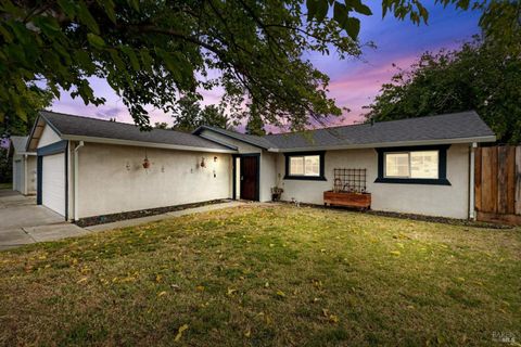 Photo of 500 Gregory Drive, Vacaville, CA 95687 (MLS # 325093835) Photo of 500 Gregory Drive, Vacaville, CA 95687 (MLS # 325093835)