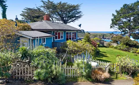 11251 Lansing Street, Mendocino, CA 95460 - MLS#: 325030457