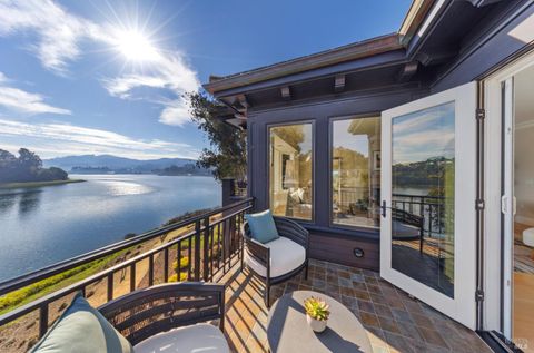 Photo of 87 De Silva Island Drive, Mill Valley, CA 94941 (MLS # 326005514)