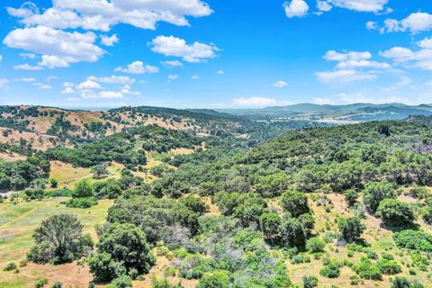 Photo of 0 Green Valley Lane, Fairfield, CA 94534 (MLS # 325043359)