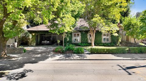 Photo of 255 E Napa Street, Sonoma, CA 95476 (MLS # 325055285)