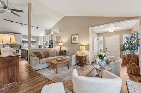 Photo of 1239 Herbazal Street, Sonoma, CA 95476 (MLS # 326014421)