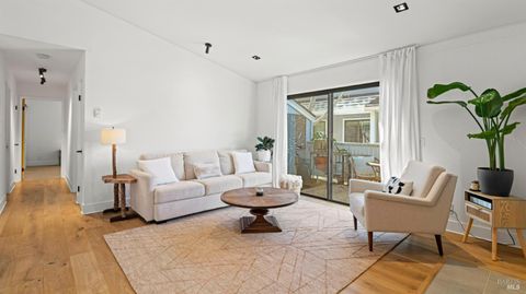 34 Schooner Court Richmond CA 94804