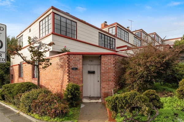 709 NAPA ST, VALLEJO, CA 94590 - Image c0a9d4ad22b1f08e2ec42058cad833ea/204488966