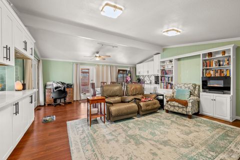 listing image 49