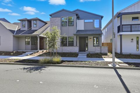 Photo of 9121 Camino Colegio Road, Rohnert Park, CA 94928 (MLS # 325104164)