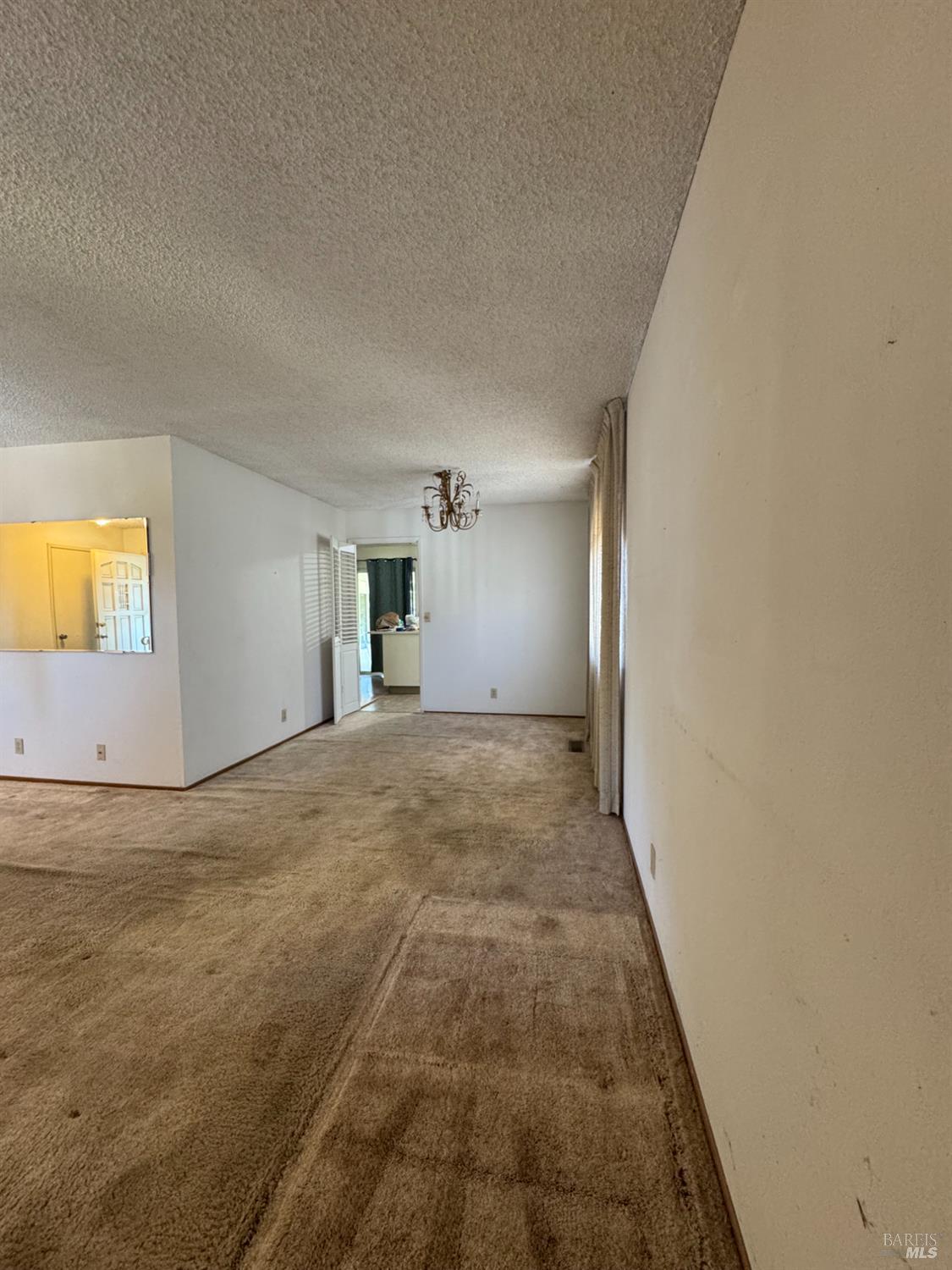 122 Carlsbad Circle