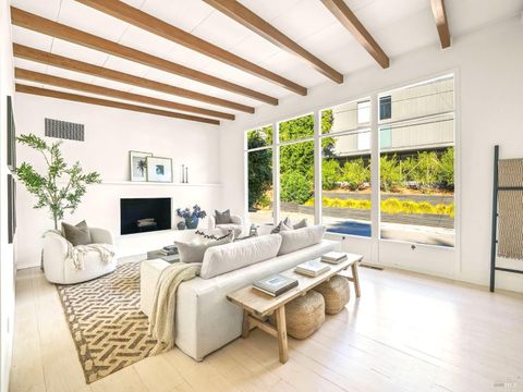 Photo of 37 Convent Court, San Rafael, CA 94901 (MLS # 326014623)